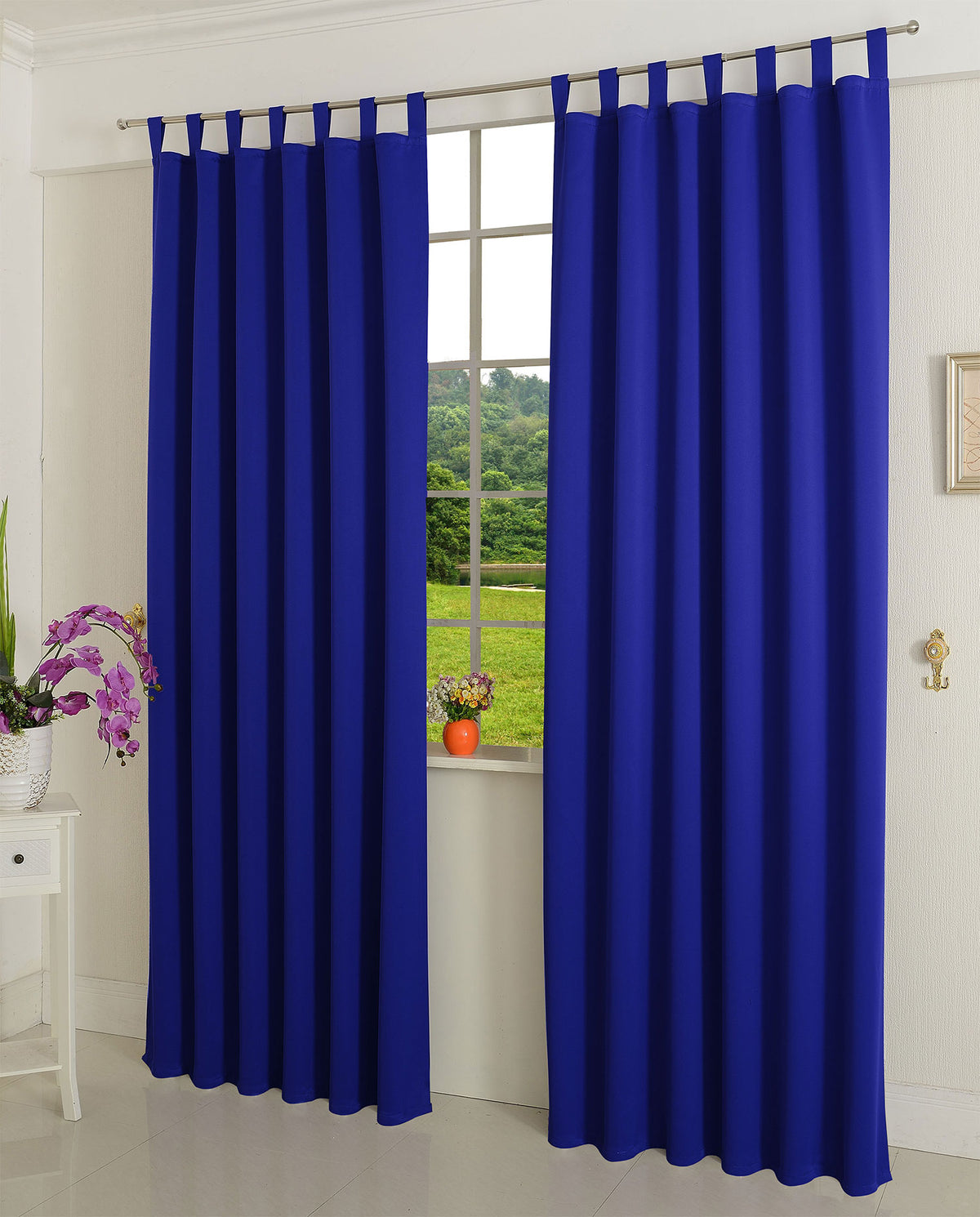 Verdunkelungsvorhag mit Schlaufen matt uni Farben aus weichfallenden blickdichten Stoff blickdicht Blackout 20610 Royalblau 245x135 (HxB) Vorhang 20610royalblau | girdinenbox.com