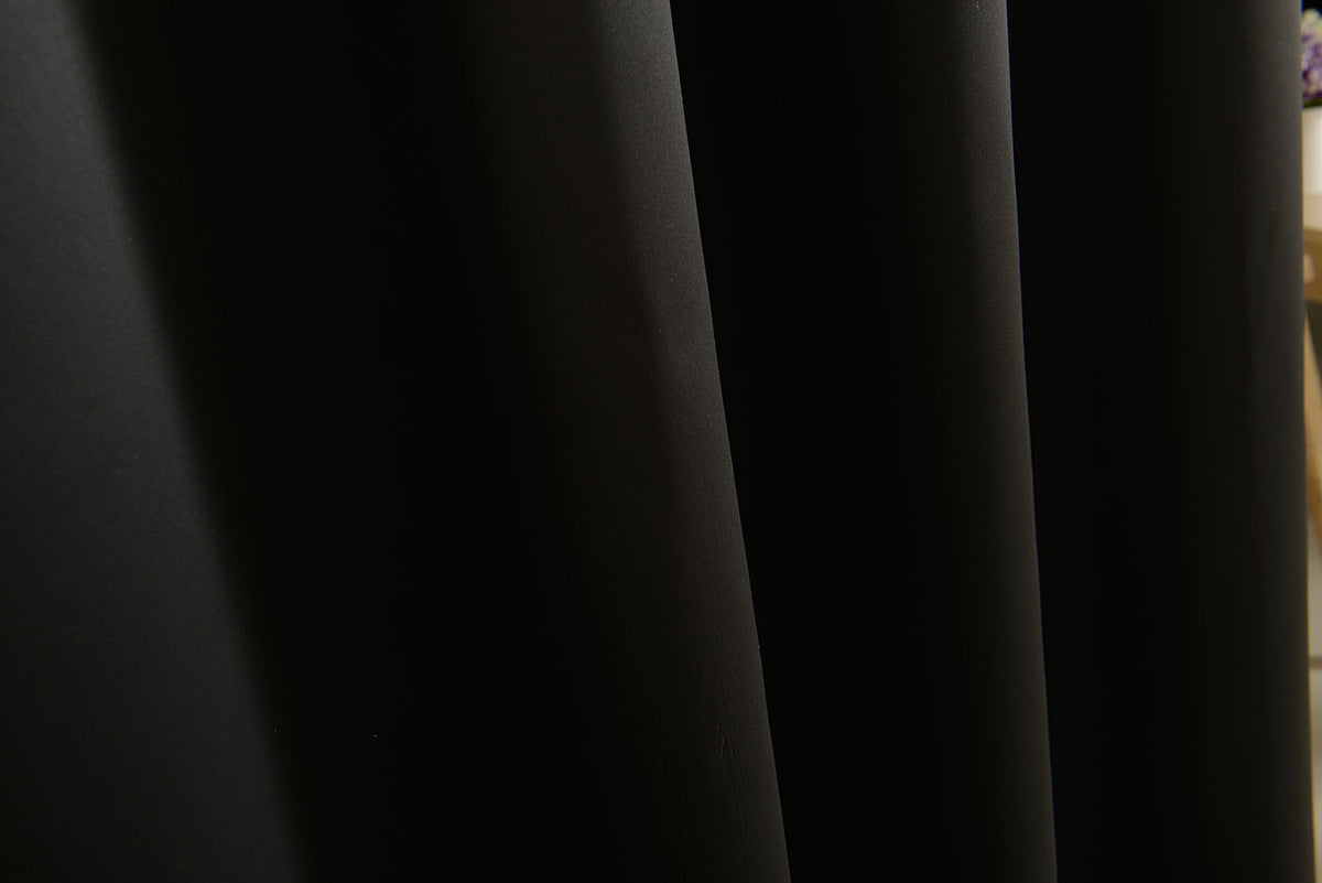Verdunkelungsvorhang Ösen matt uni Farben blickdicht Blackout 20600 Vorhang Img49661 | girdinenbox.com