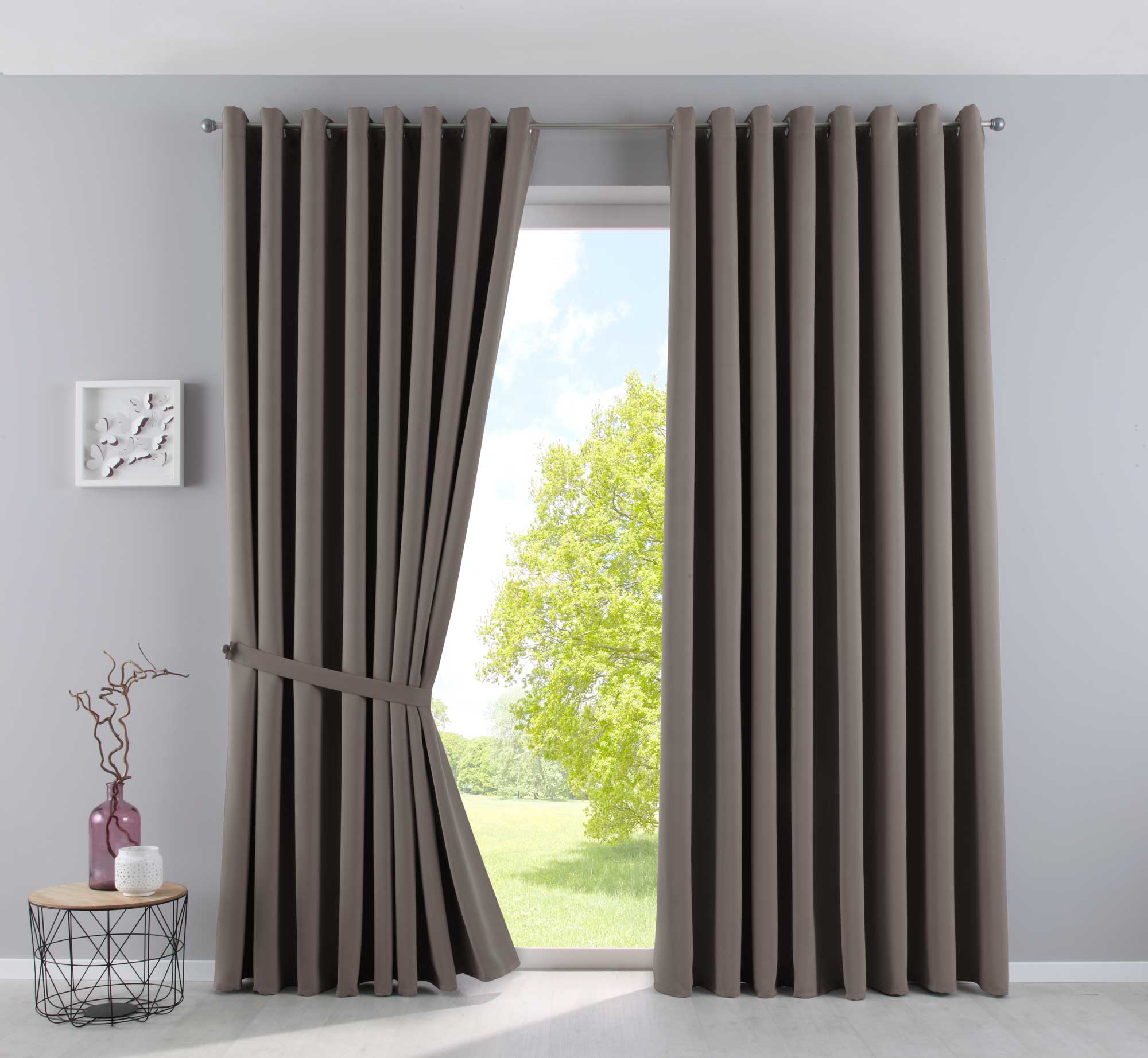 Vorhänge Blickdicht »NewYork« 2er-Pack Thermo-Gardinen Verdunkelungsvorhang Blackout Ösen schalldämmend UV-Schutz Raffhalter 201920600-2 Taupe HxB 225x295 cm Vorhang Set 201920600-2taupe-295 | girdinenbox.com