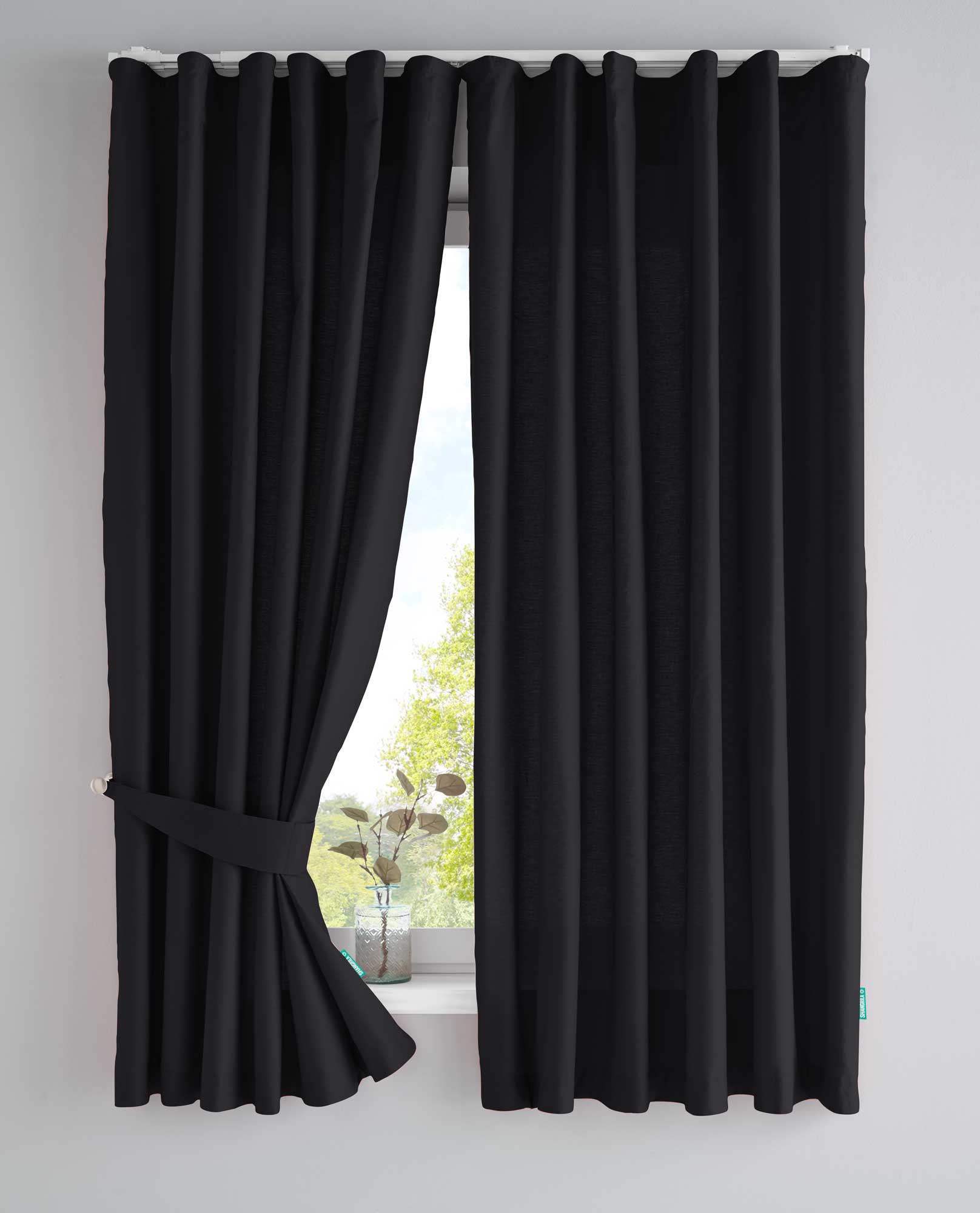 2er Set Bio Organic Vorhänge »Bremen« Reine Bio Baumwolle Blickdicht Gardinen Verdeckte Schlaufen Gardinenband Pflegeleicht 202088 Schwarz HxB 160x145 cm Vorhang Set 202088schwarz-160 | girdinenbox.com