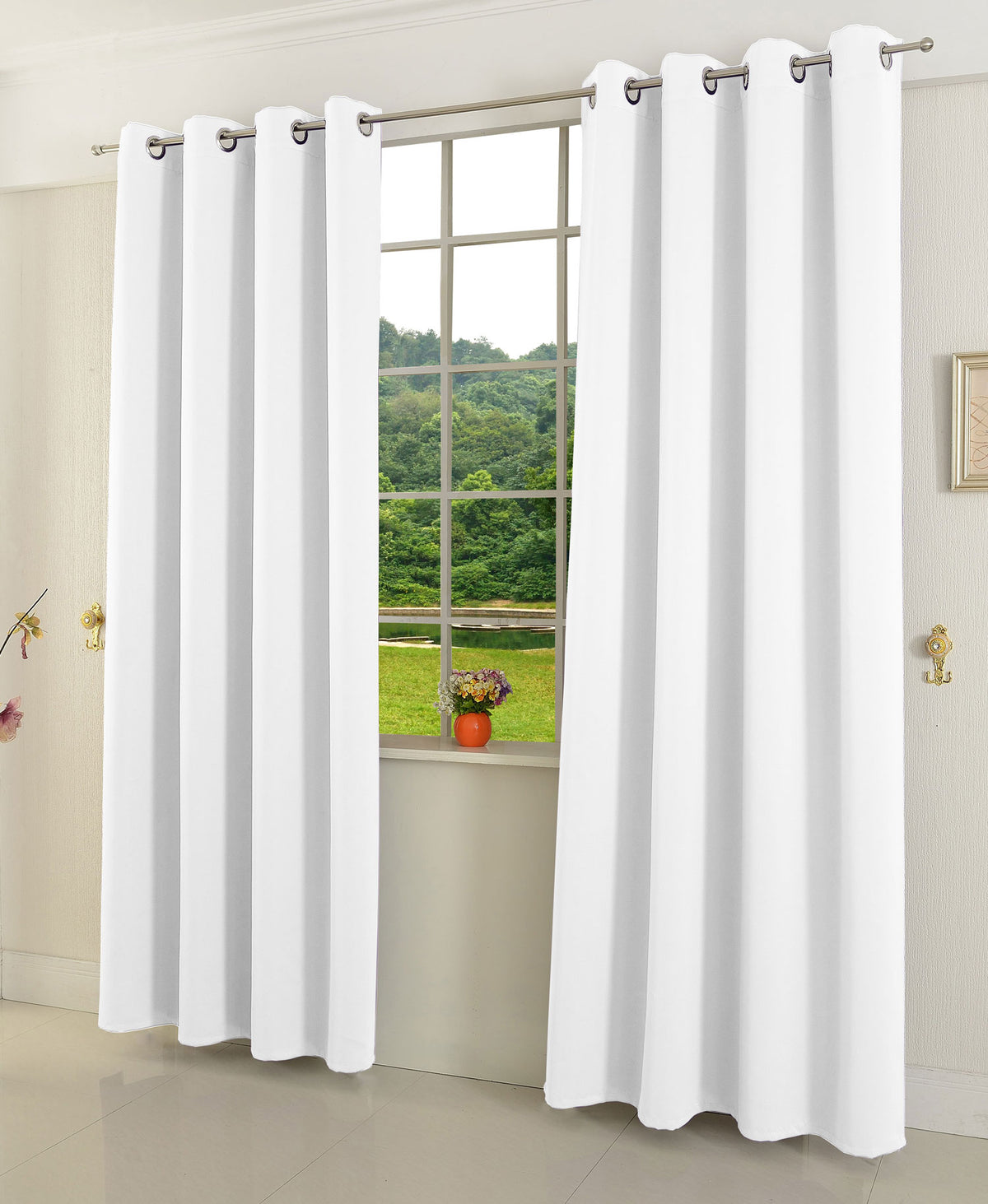 Verdunkelungsvorhang Ösen matt uni Farben blickdicht Blackout 20600 Weiß 245x135 (HxB) Vorhang 20600weiss_e8de0fda-f5c9-4197-9450-8f4b2a27a8fc | girdinenbox.com