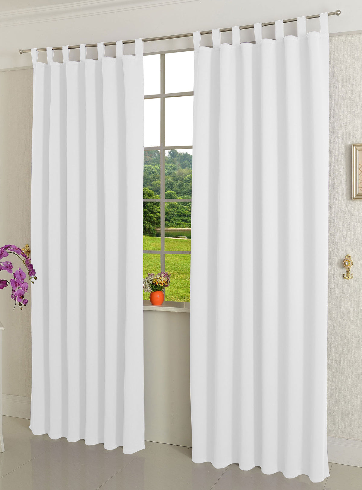Verdunkelungsvorhag mit Schlaufen matt uni Farben aus weichfallenden blickdichten Stoff blickdicht Blackout 20610 Weiß 245x135 (HxB) Vorhang 20610weiss | girdinenbox.com