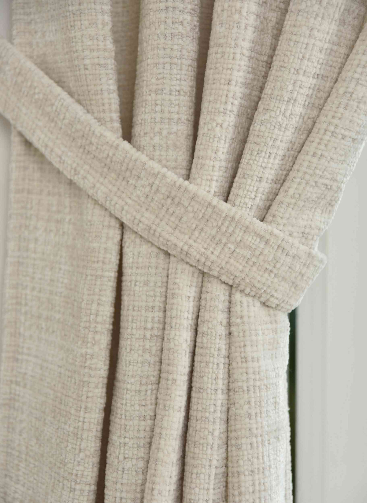 Vorhang Chenille Jacquard »RIGA« mit Multiband-Aufhängung Luxuriöser Stil für Ihr Zuhause 2023500 Vorhang Img1517 | girdinenbox.com