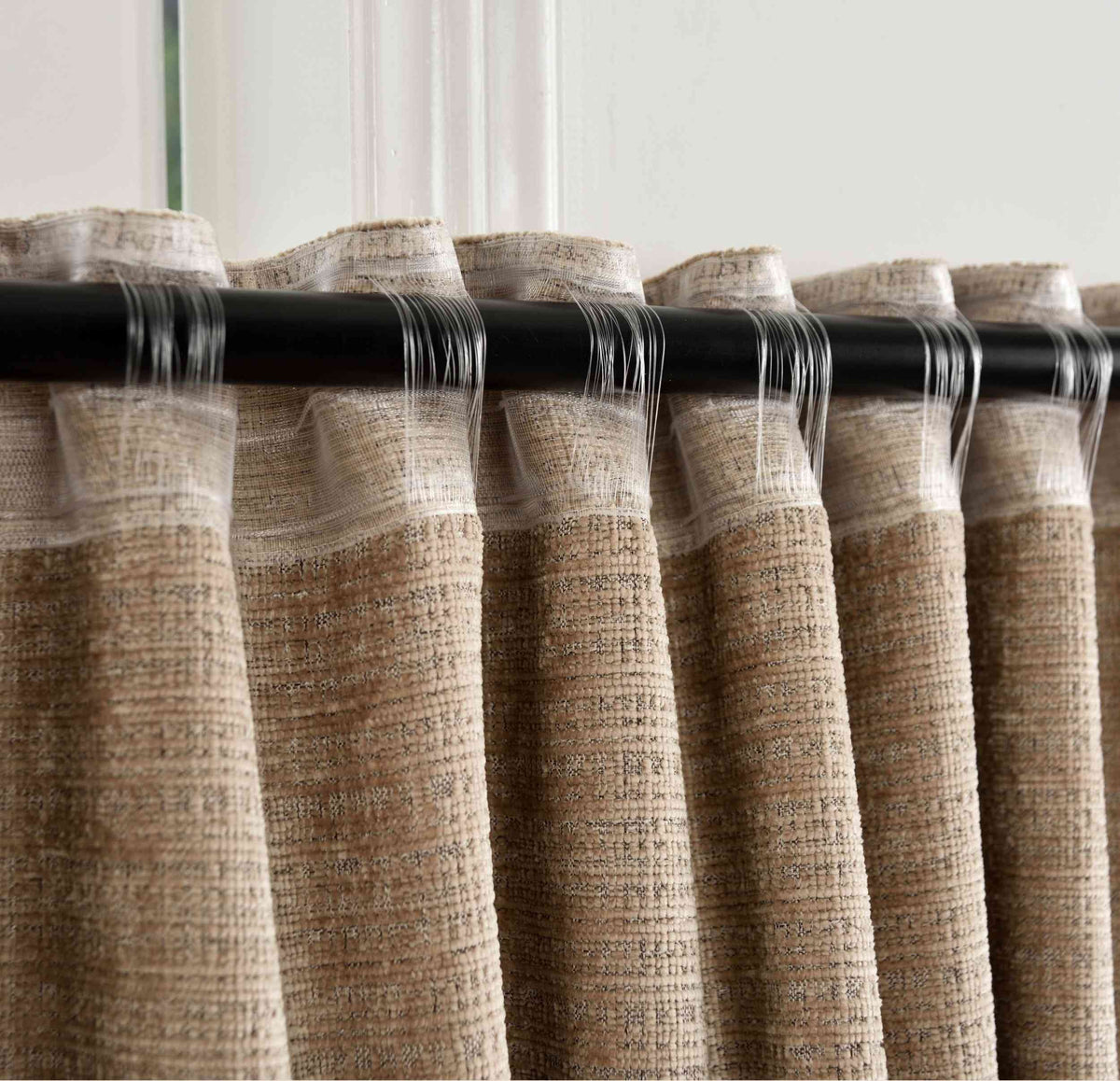 Vorhang Chenille Jacquard »RIGA« mit Multiband-Aufhängung Luxuriöser Stil für Ihr Zuhause 2023500 Vorhang Img1555 | girdinenbox.com